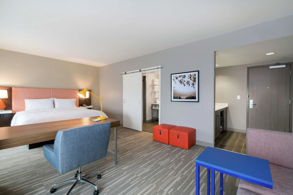 Hampton Inn & Suites Glenarden/Washington DC