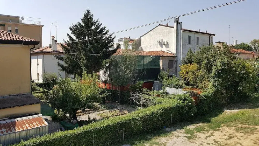 Venice Garden Apartments