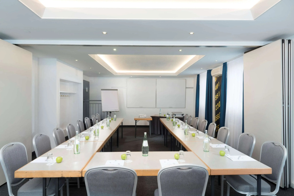 ibis Styles Cologne Airport