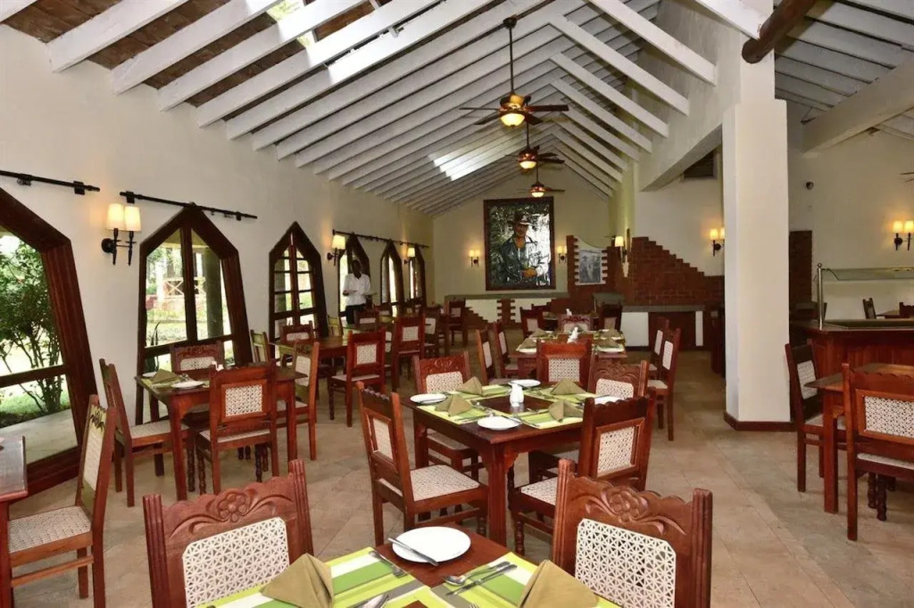 Hunters Lodge