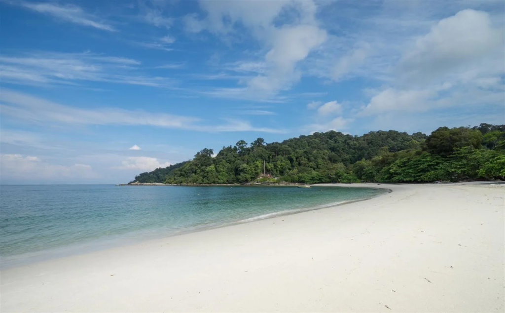 Purnama Beach Resort