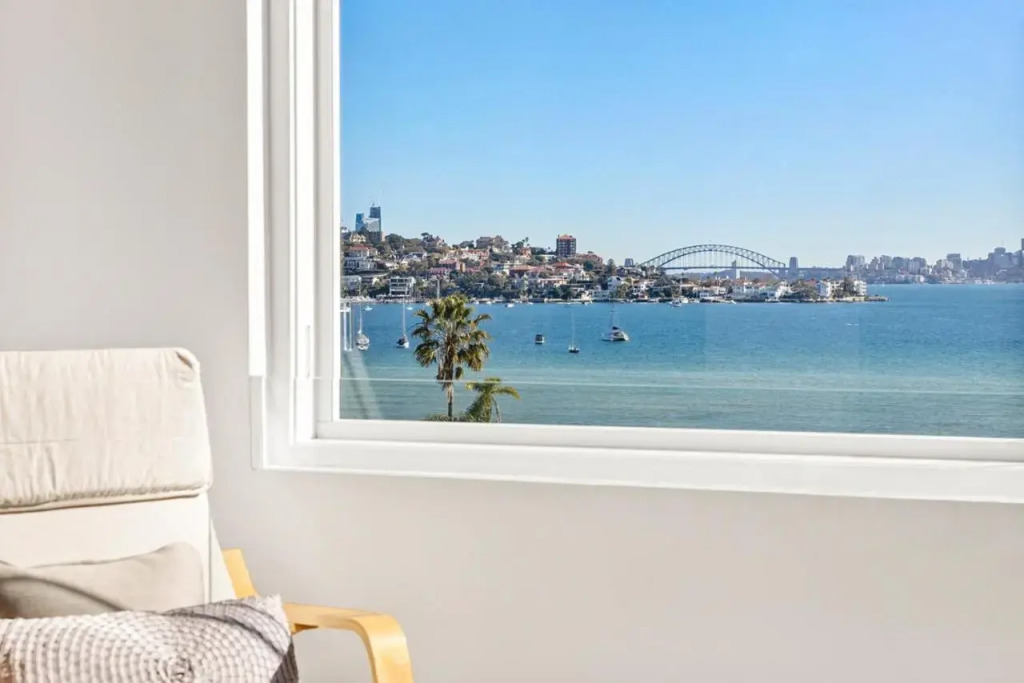 CALE1A - Beachside Harbour Haven