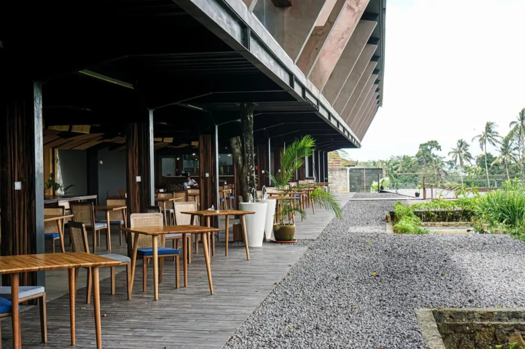 Andung Andung Villa and Resto