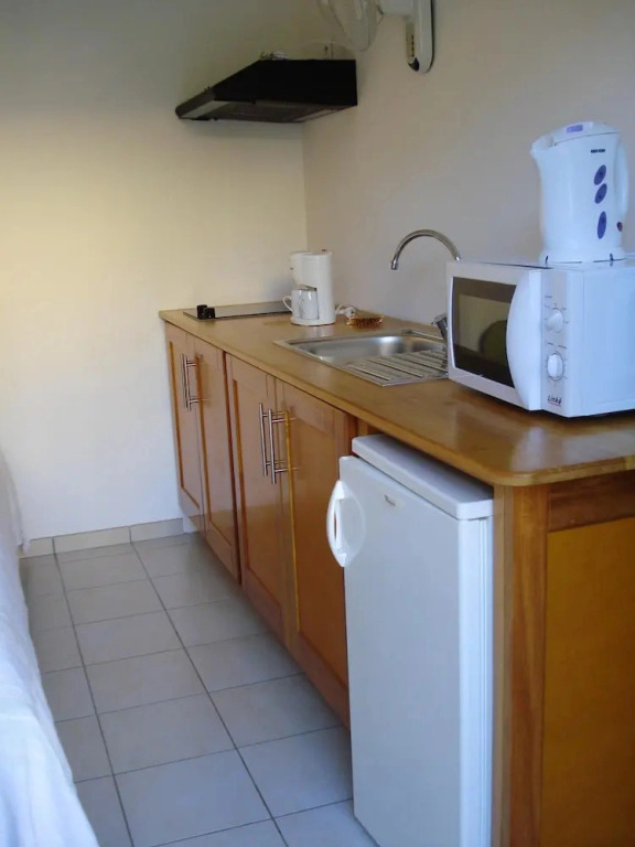 Studio In Saint Pierre With Private Pool Furnished Terrace And Wifi 200M From The Beach
