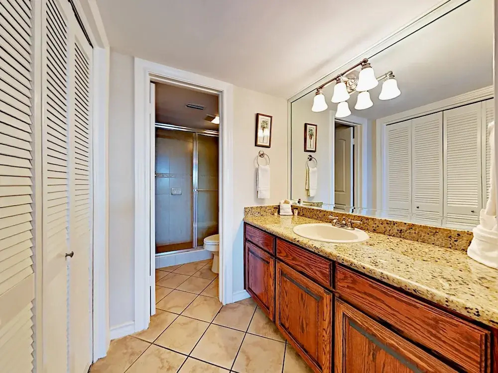 4400 Gulf Blvd Condo Unit 106