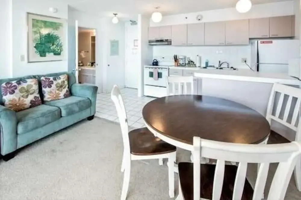 Standard Ocean View Condo - 36th Floor, Free parking & Wifi by Koko Resort Vacation Rentals