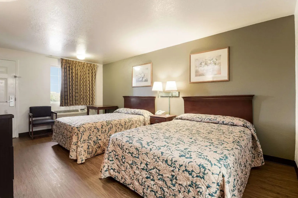 Econo Lodge Bartlesville