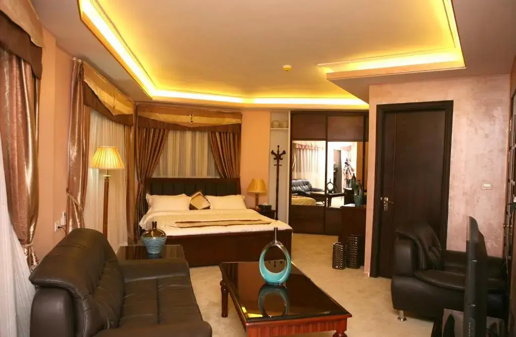 Seven Wonders Luxury Camp