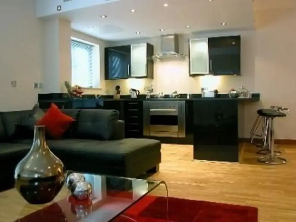 Meridian Apartment Suites