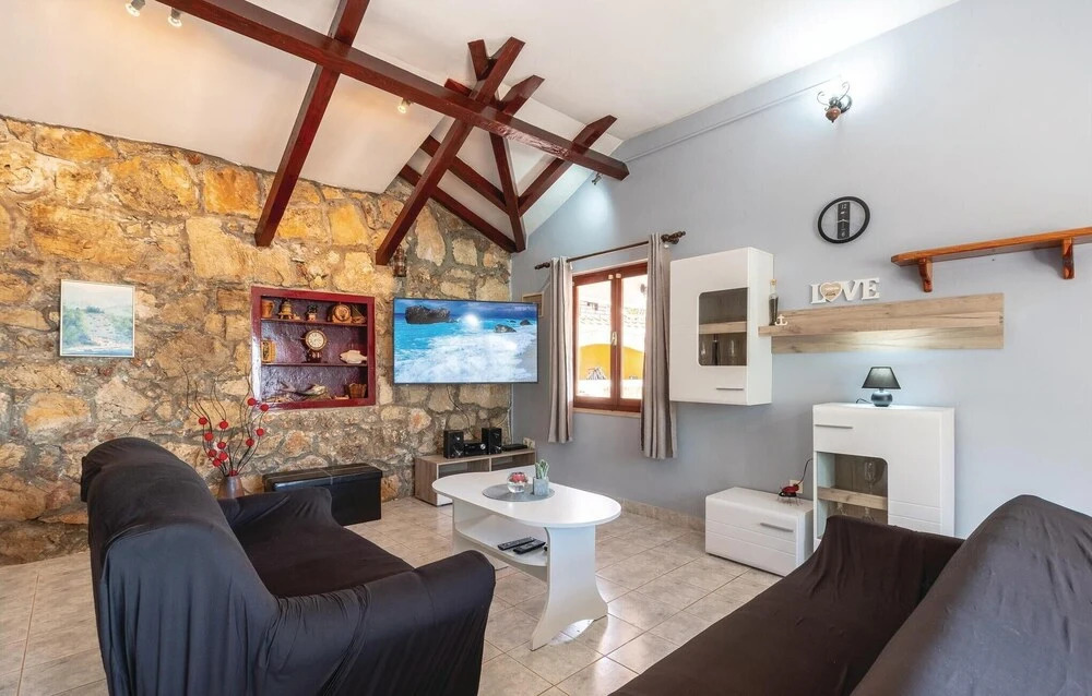 Awesome Home in Vela Luka With Wifi and 3 Bedrooms