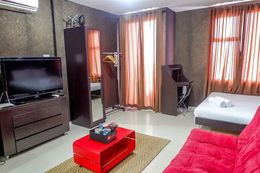 Spacious Studio the Lavande Residence Apartment Near Kota Kasablanka