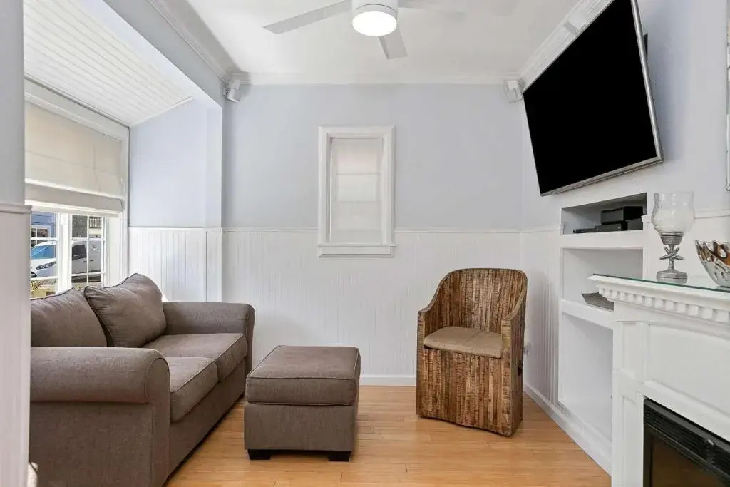 307 Thirty Fifth Street