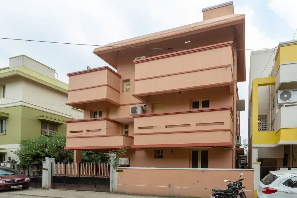 OYO 24826 Mizpah Service Apartment