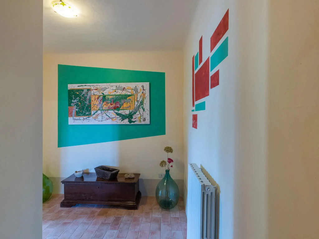 Pretty Holiday Home  with Terrace in Monte San Martino Italy