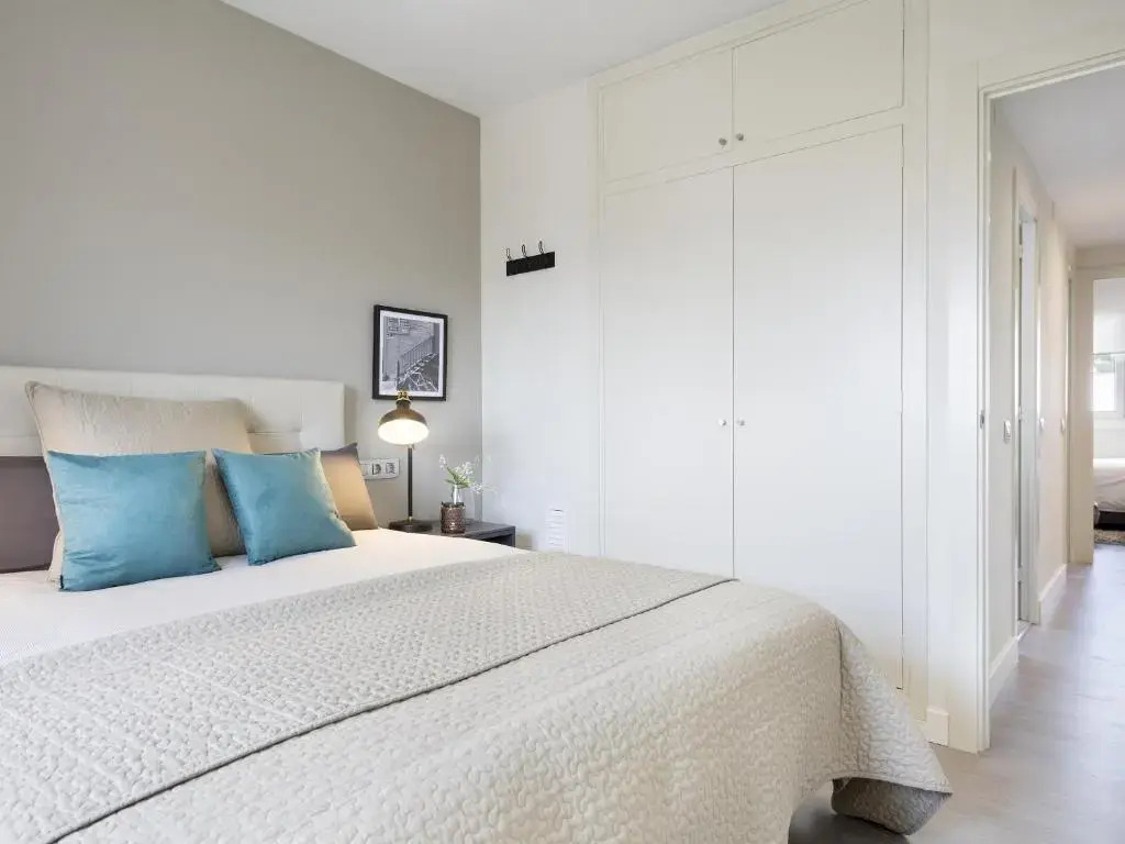 Sitges Spaces Oasis Penthouse 3 Bedroom, 2 Bathroom, Terrace, Pool, Sleeps up to 6