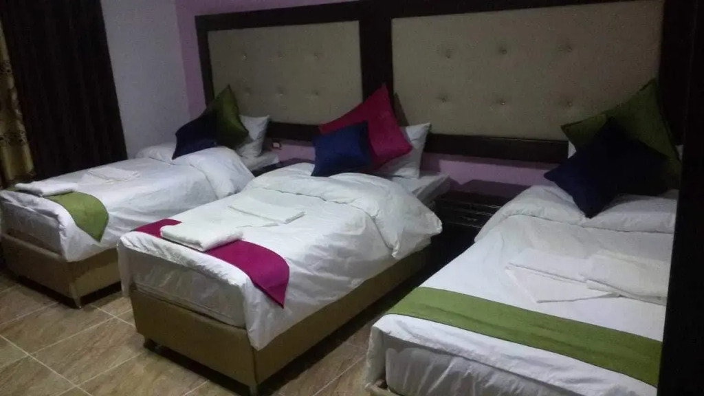 Petra Guests Hotel