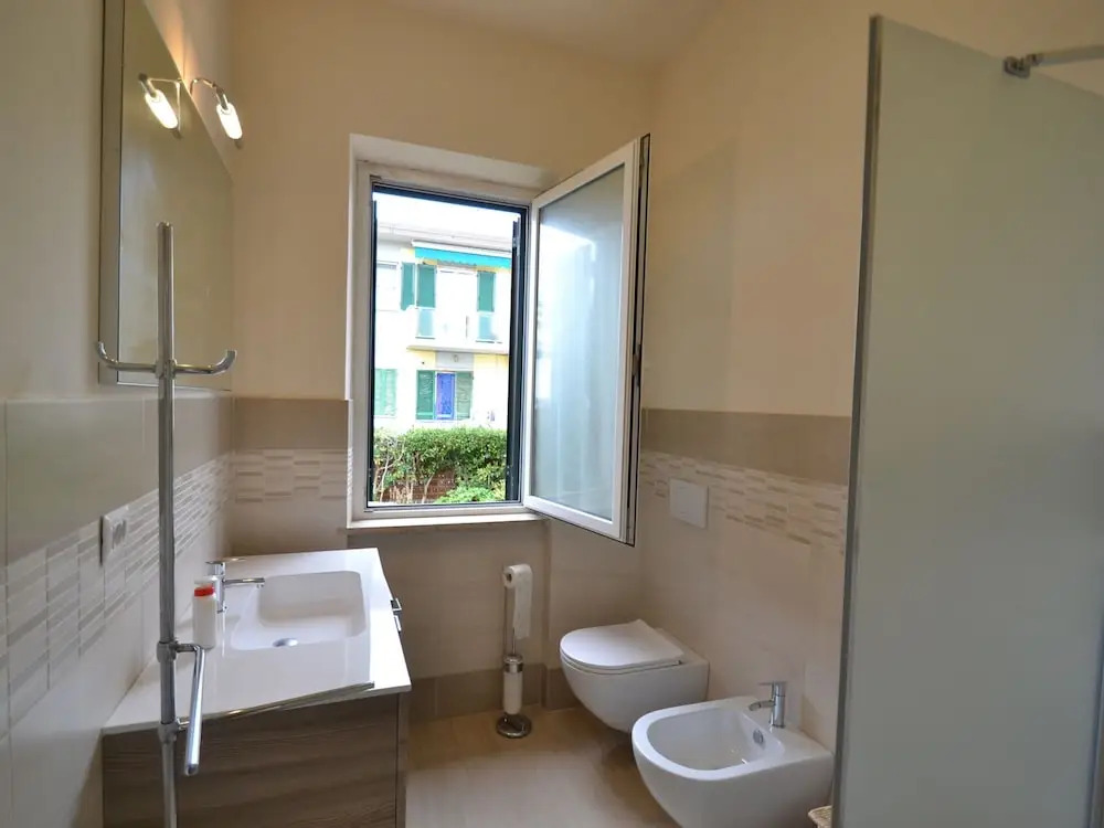 Amazing holiday home near pet-friendly beach