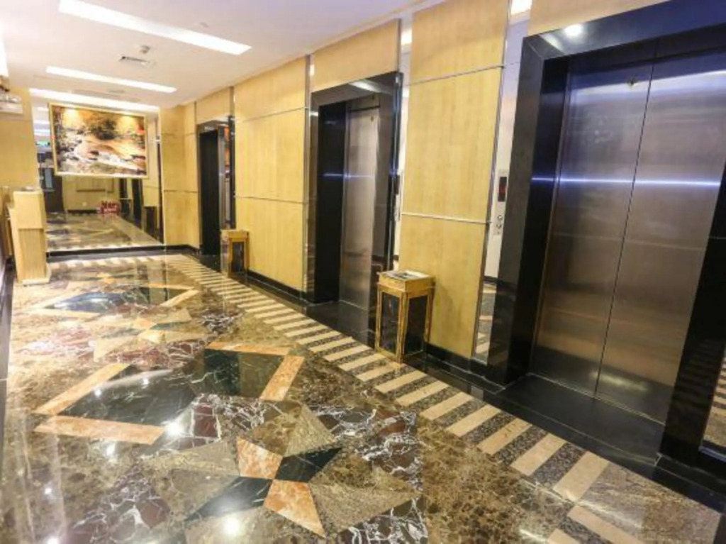Super 8 by Wyndham Guangzhou Panyu Qiao Yi Fa Walking Street