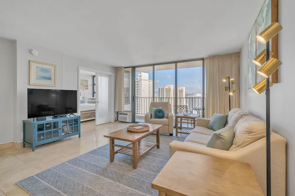 Beach Oasis with Ocean & City Views with FREE Parking!