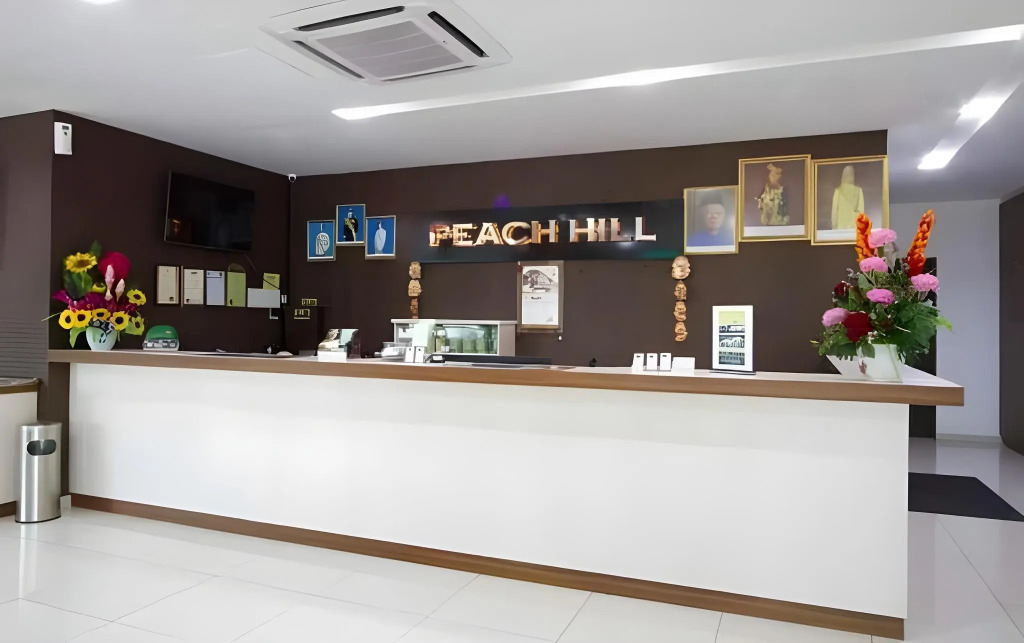 Peach Hill Hotel