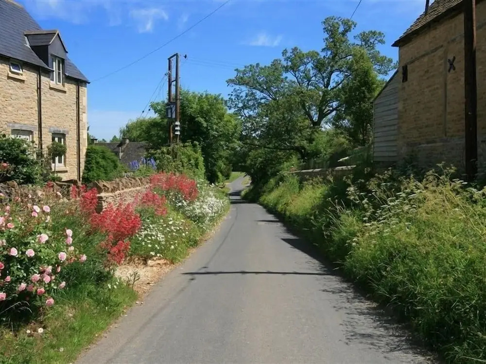 Temple Mews