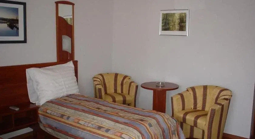 Wolf Hotel