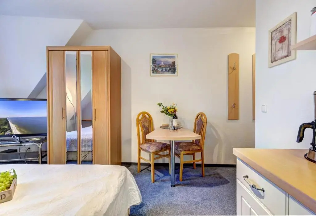 Haus Ostseeglück - Ferienwohnung Mittagssonne