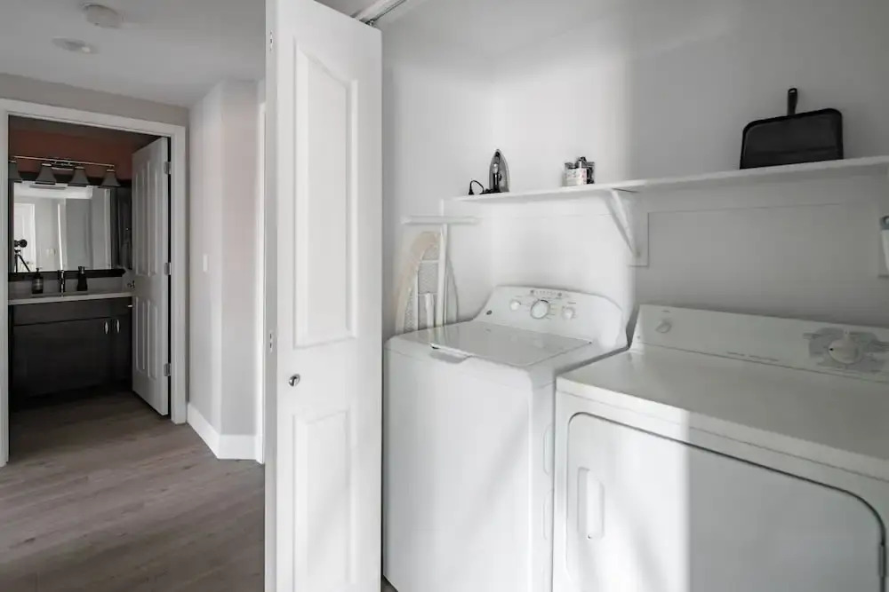 Luxury 2br Near Kierland Commons by Wanderjaunt