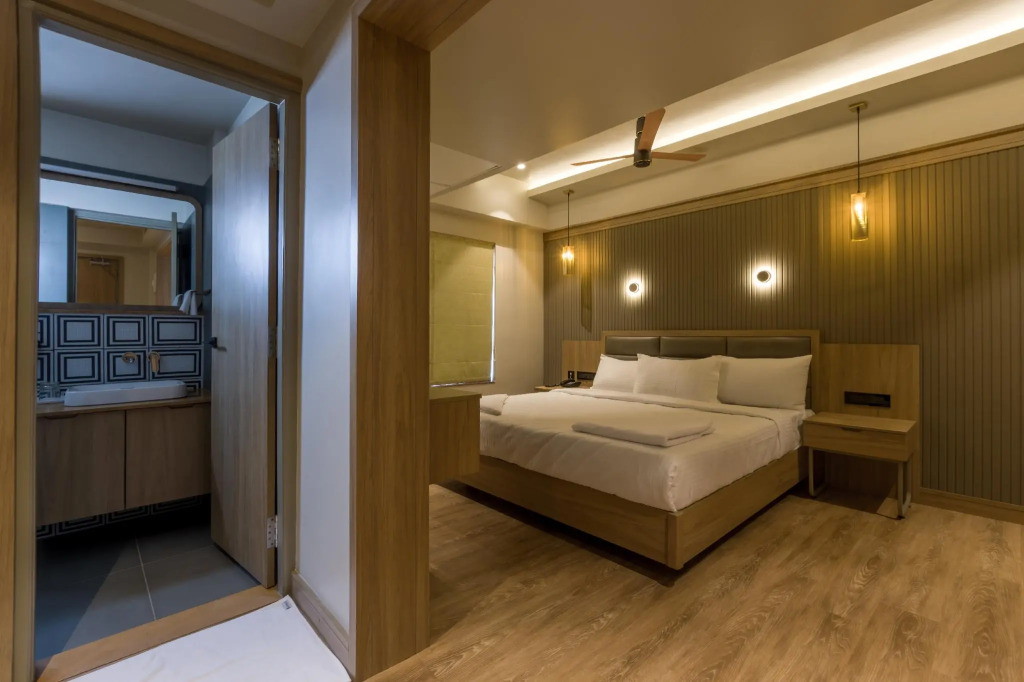 Hotel Mint Flower