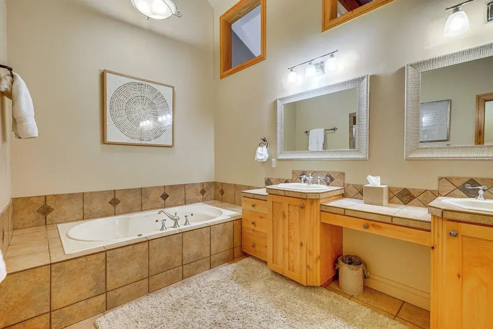 Park City Vacation Rental w/ Hot Tub & Patio!