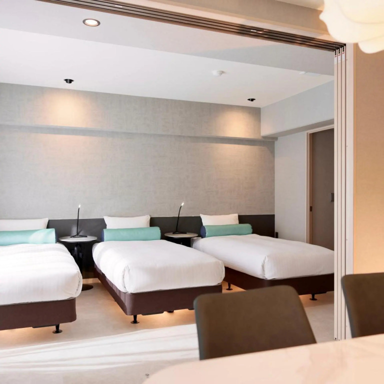 Dotombori Crystal Hotel 3