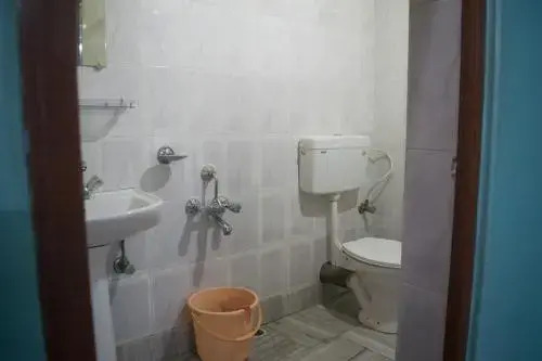 Sewak Lodge