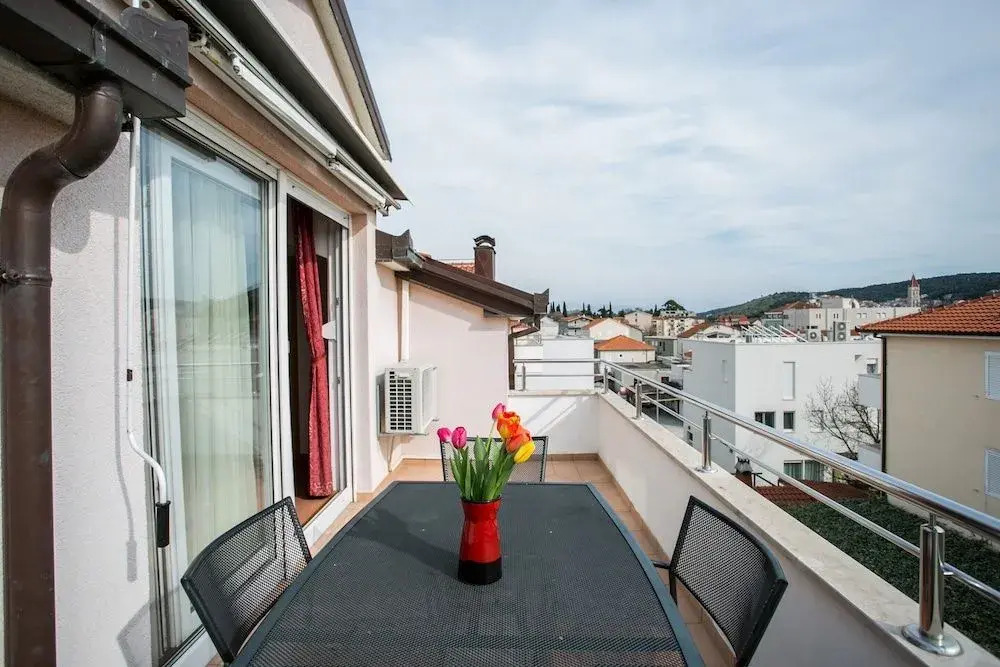 Apartments Bili