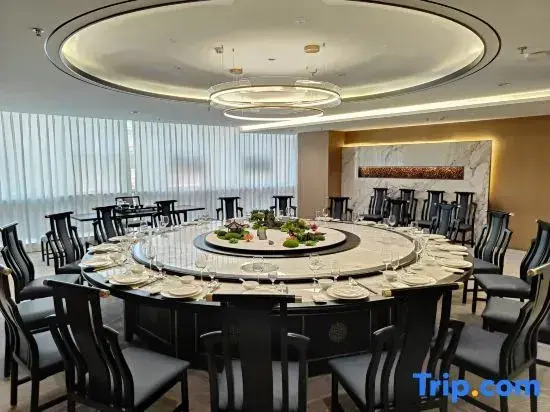 Yinghua Hotel