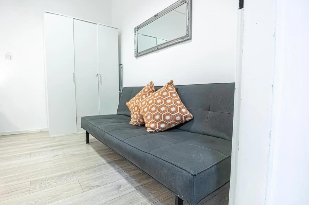 Modern Apartment suitable for Longstays