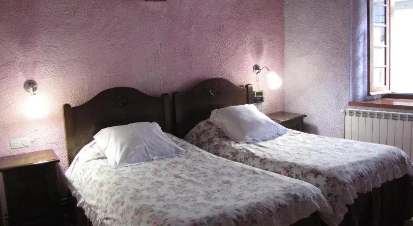 Hostal Plaza Garós