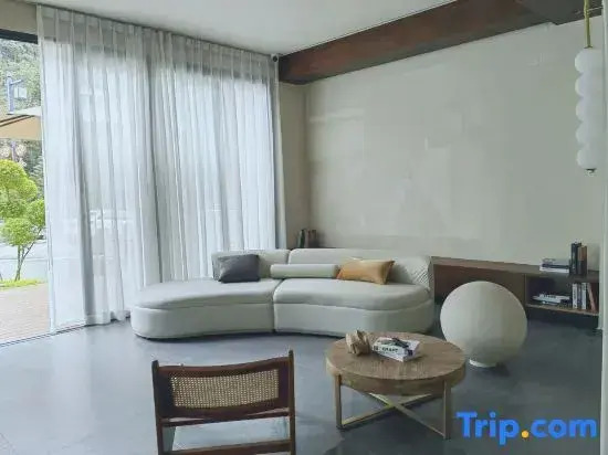 Yanqi Huakai Homestay