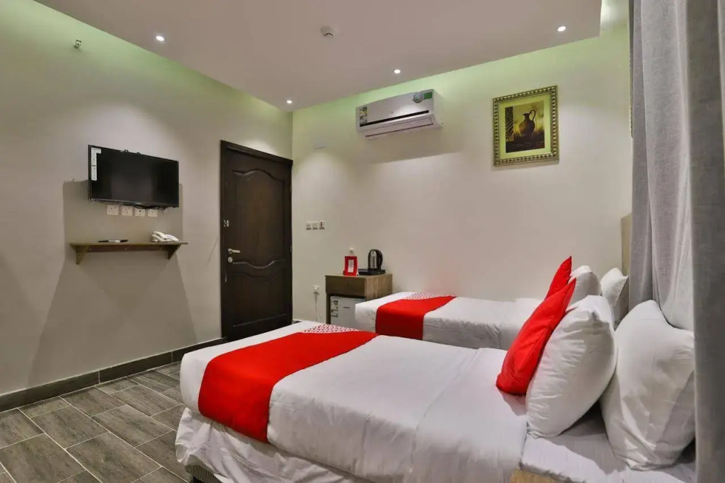 OYO 348 Ruh Taiba Hotel