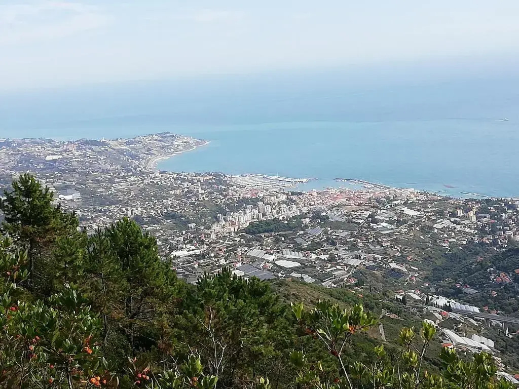 SEMERIA 26 vista mare e posto auto