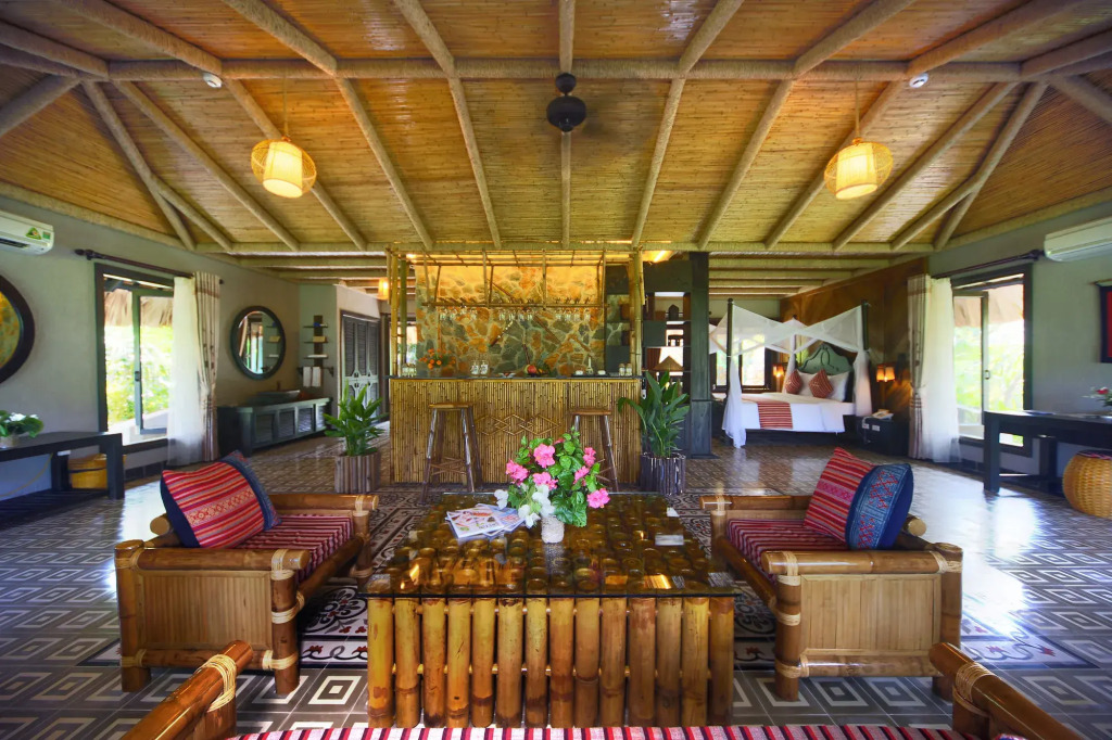 Mai Chau Ecolodge