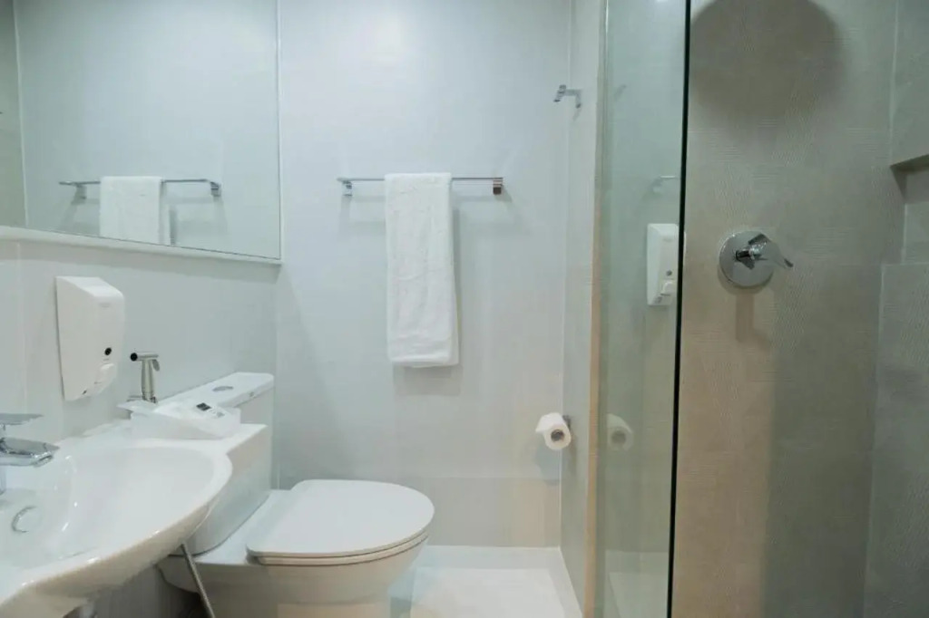 Avior Hotel