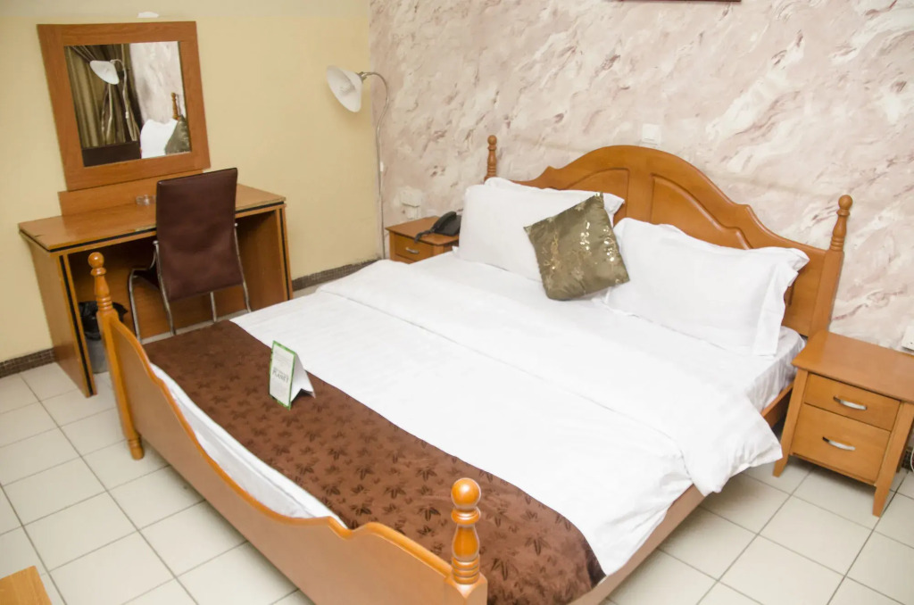 Fountain Suites