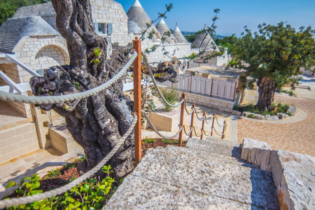 Navolte Trulli con Piscina & Relax a Locorotondo