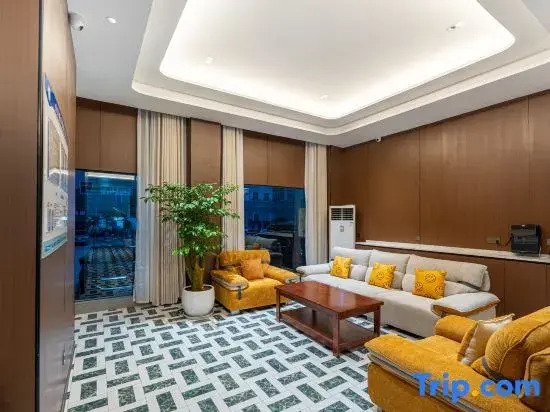 Zhaotong Kuanghe Post Hotel (Hejing Square Store of Shenggeng Cultural Park)