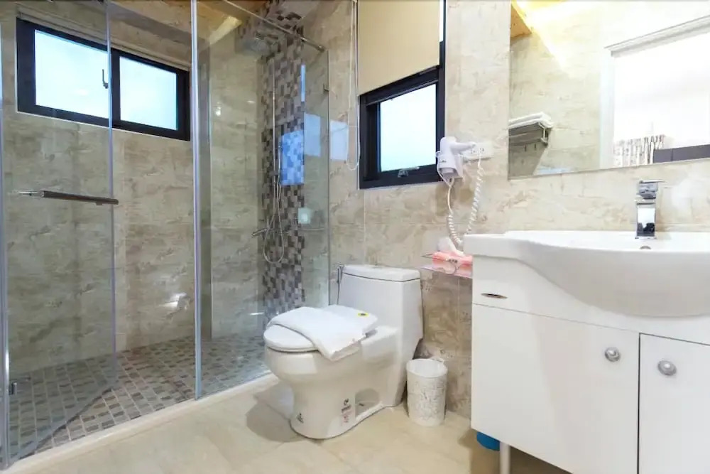 Crown Home