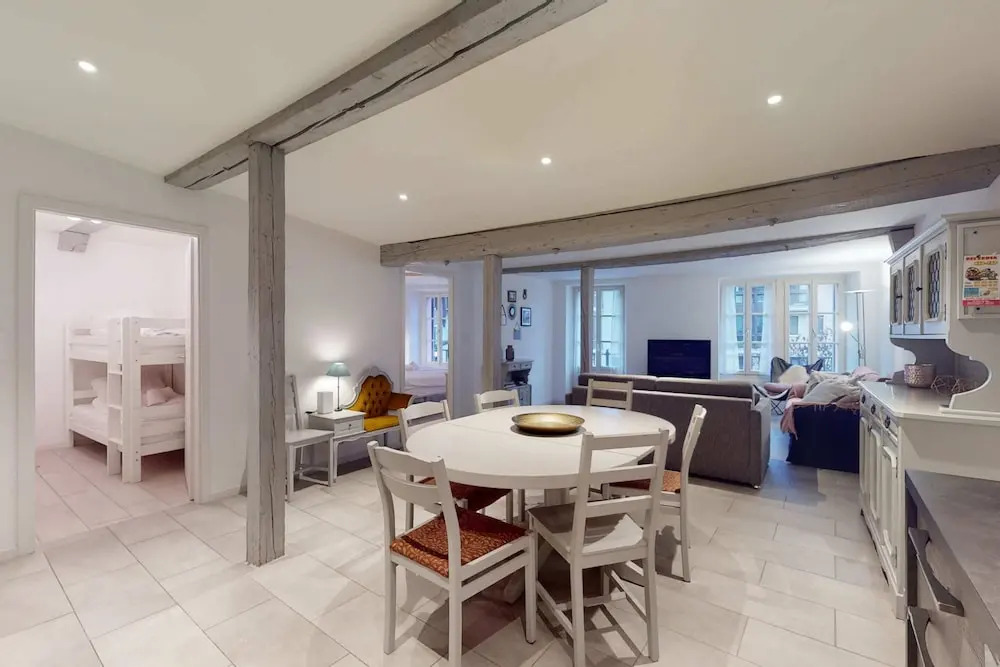 Beautiful Apartment in the Heart of the old City