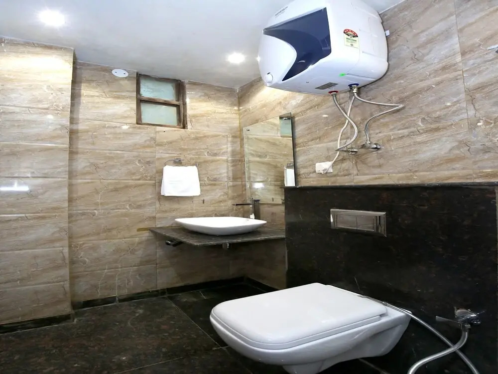 OYO 9894 Home Valley View 2BHK Bharari