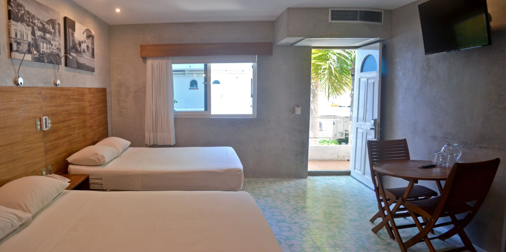 Hotel Rio Malecon