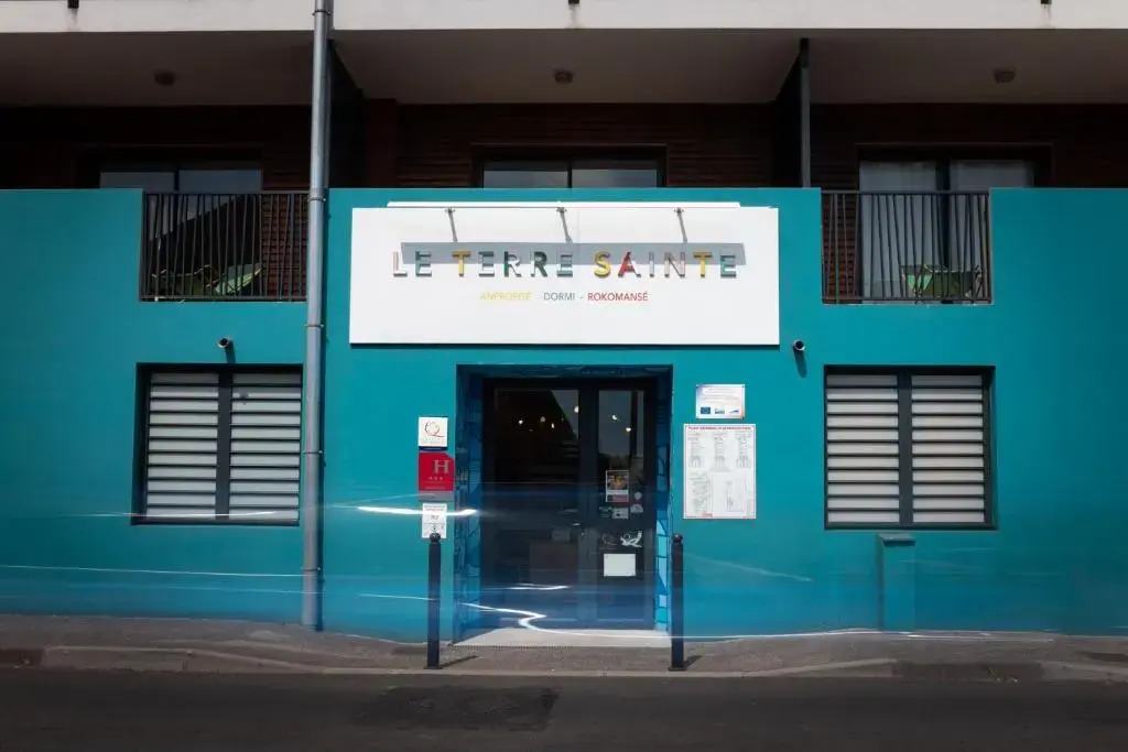 HÔTEL LE TERRE SAINTE