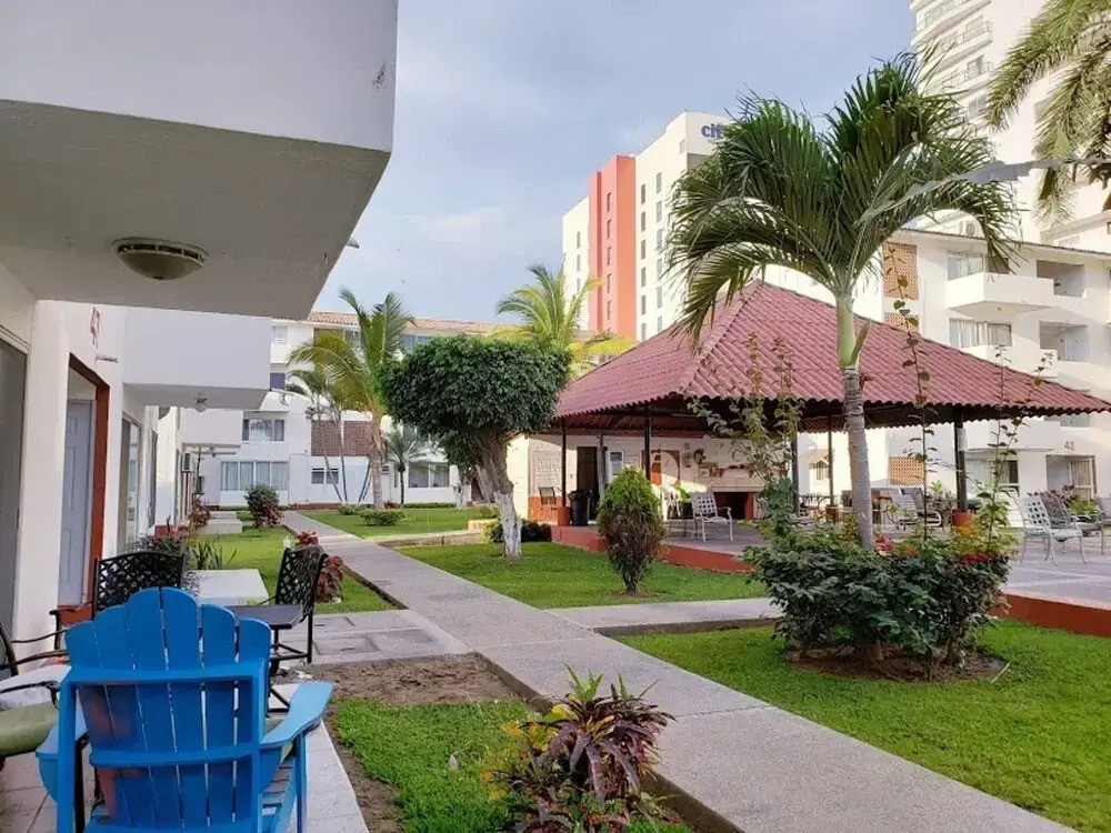 Marina 48 Condominium, 5 Person Apartment, Pool, 247 Security, Parking Area